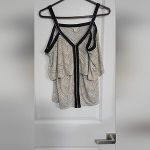 Cute Casual Cato Top size Large